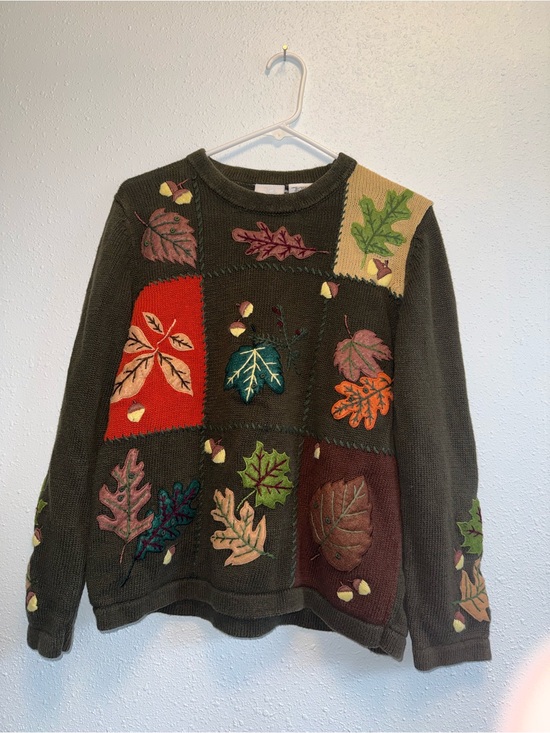 Bobbie Brooks Sweaters - Bobbie Brooks Olive Green Patchwork Leaf Appliqué Crewneck Sweater